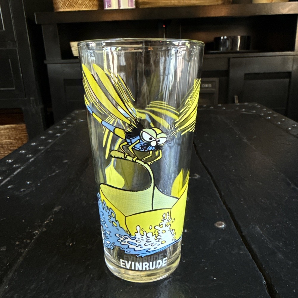 VINTAGE 1977 WALT DISNEY THE RESCUERS COLLECTION PEPSI GLASS EVINRUDE Dragonfly